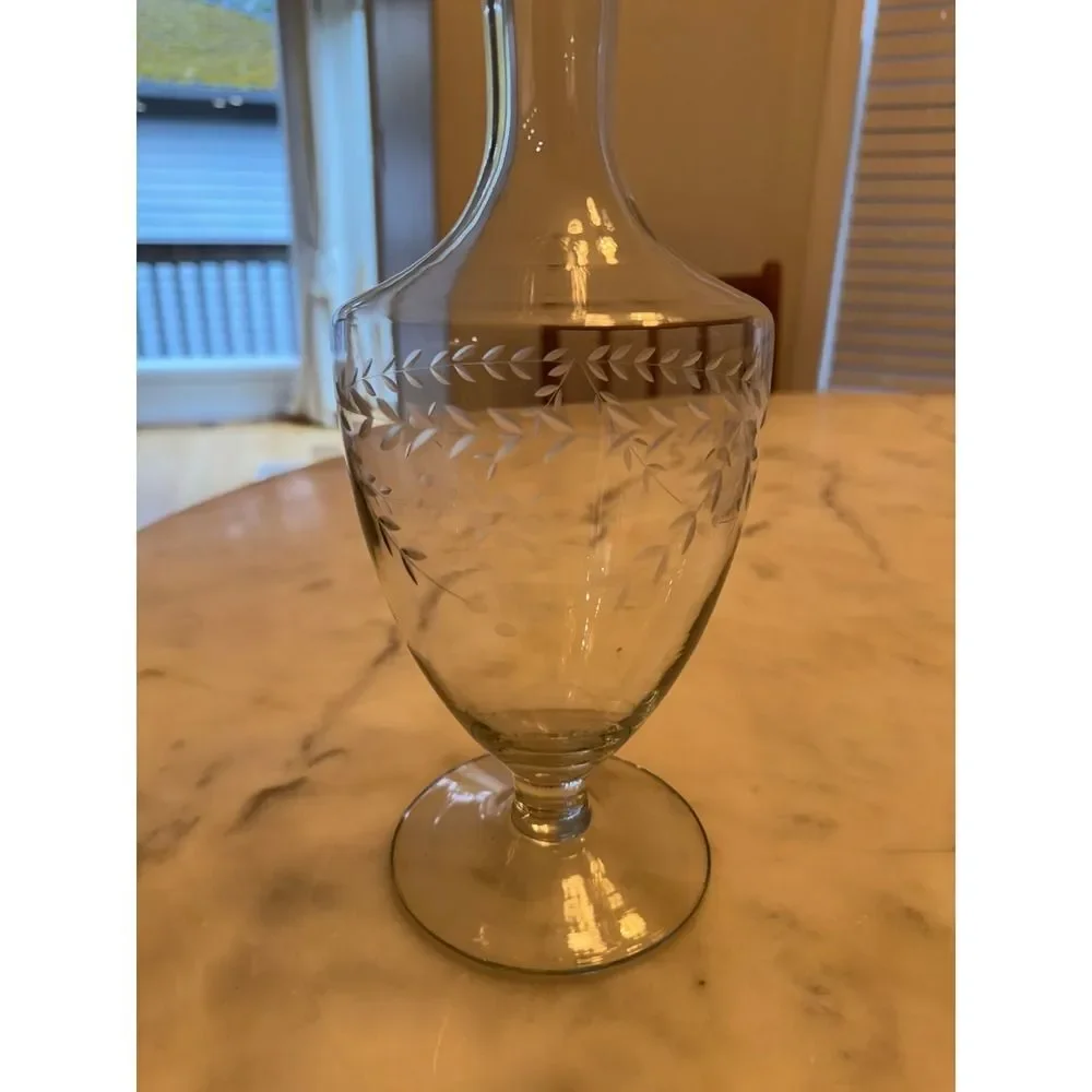 Vintage Etched Glass Decanter Laurel Leaf Berry Pattern Wine Spirit Carafe 16